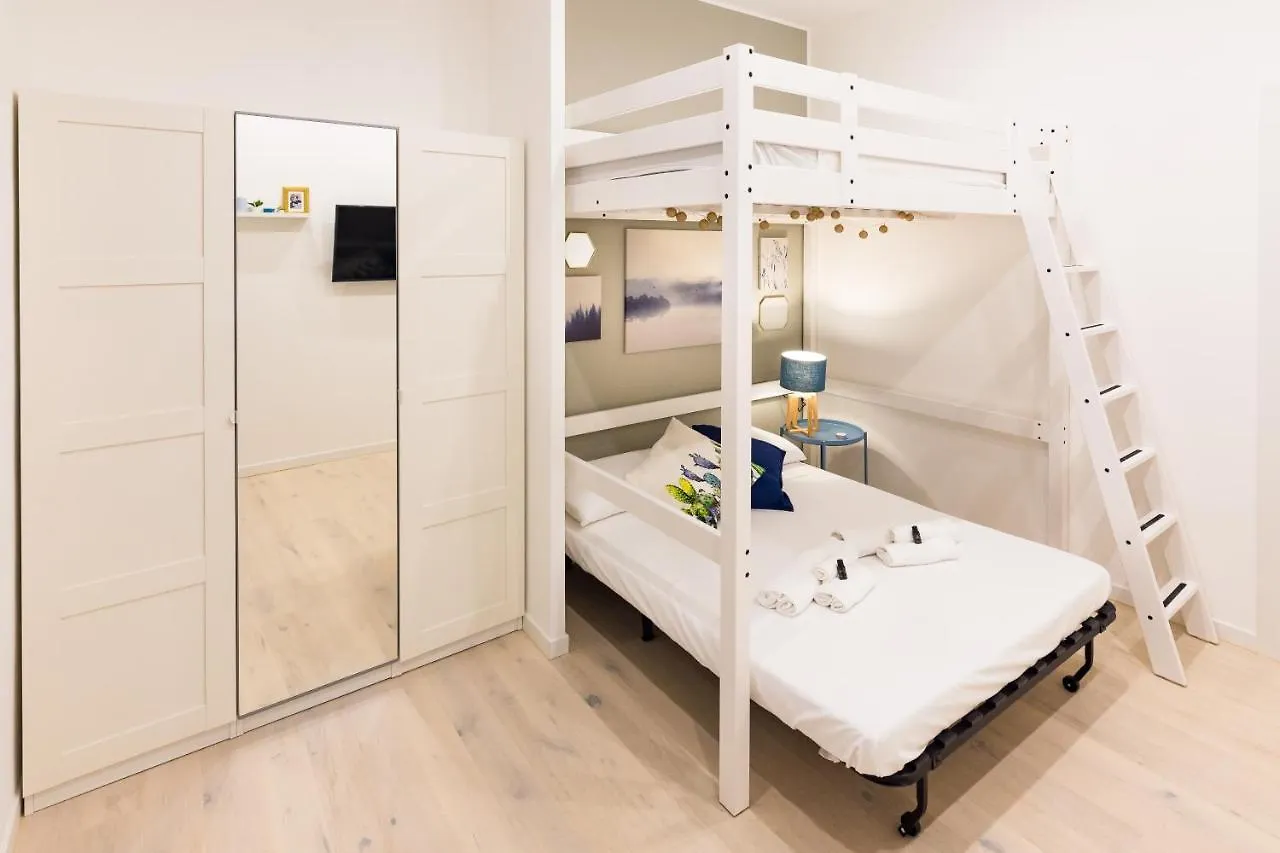 Apartment Greppi 5 Milan