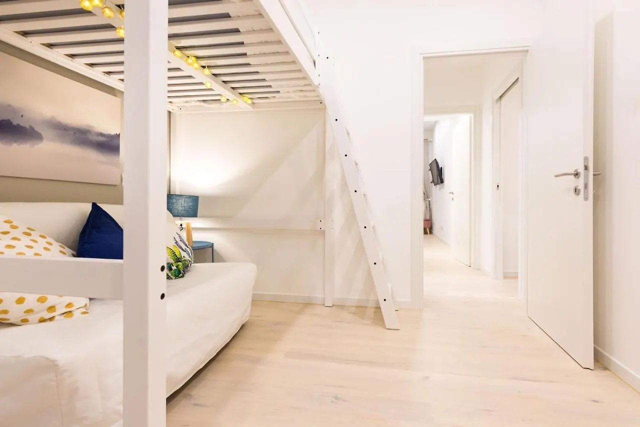 Apartment Greppi 5 Milan